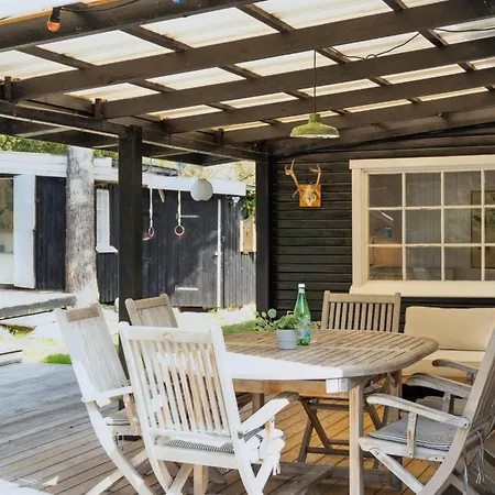 Estel - 900m From The Sea By Interhome בית נופש