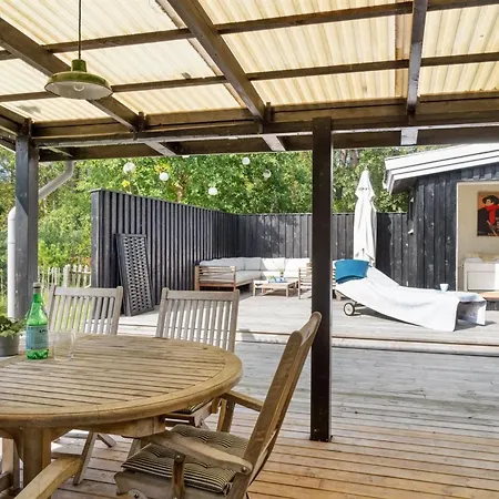 Estel - 900m From The Sea By Interhome Højby